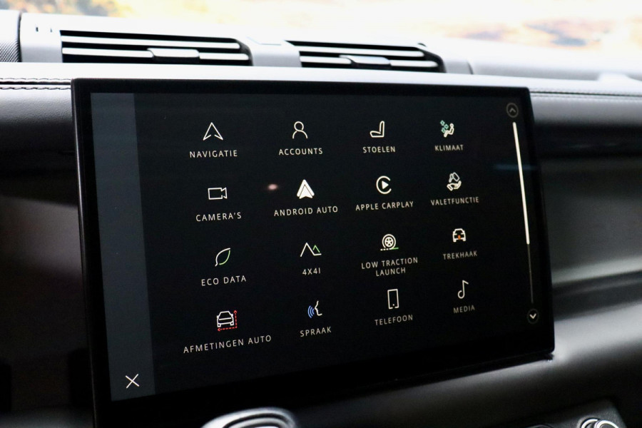 Land Rover Defender P400e 110 X-Dynamic HSE Gr.NAV|PANO|TrkHk|VOL
