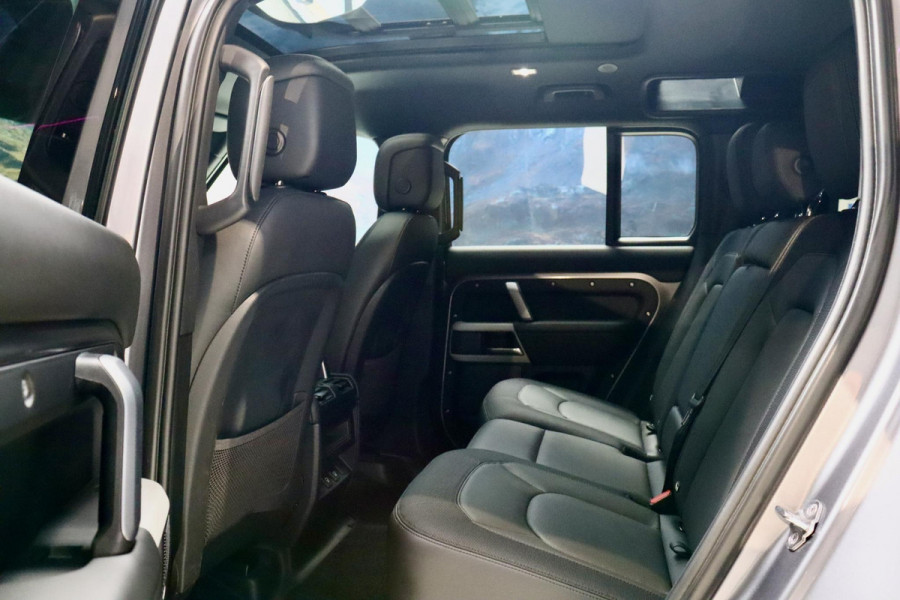 Land Rover Defender P400e 110 X-Dynamic HSE Gr.NAV|PANO|TrkHk|VOL
