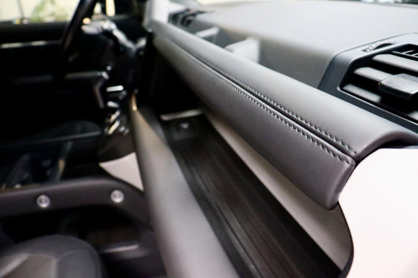 Land Rover Defender P400e 110 X-Dynamic HSE Gr.NAV|PANO|TrkHk|VOL