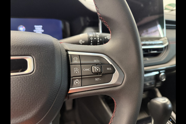 Jeep Compass 4xe 240 Plug-in Hybrid Electric Trailhawk Leder ACC PDC Carplay