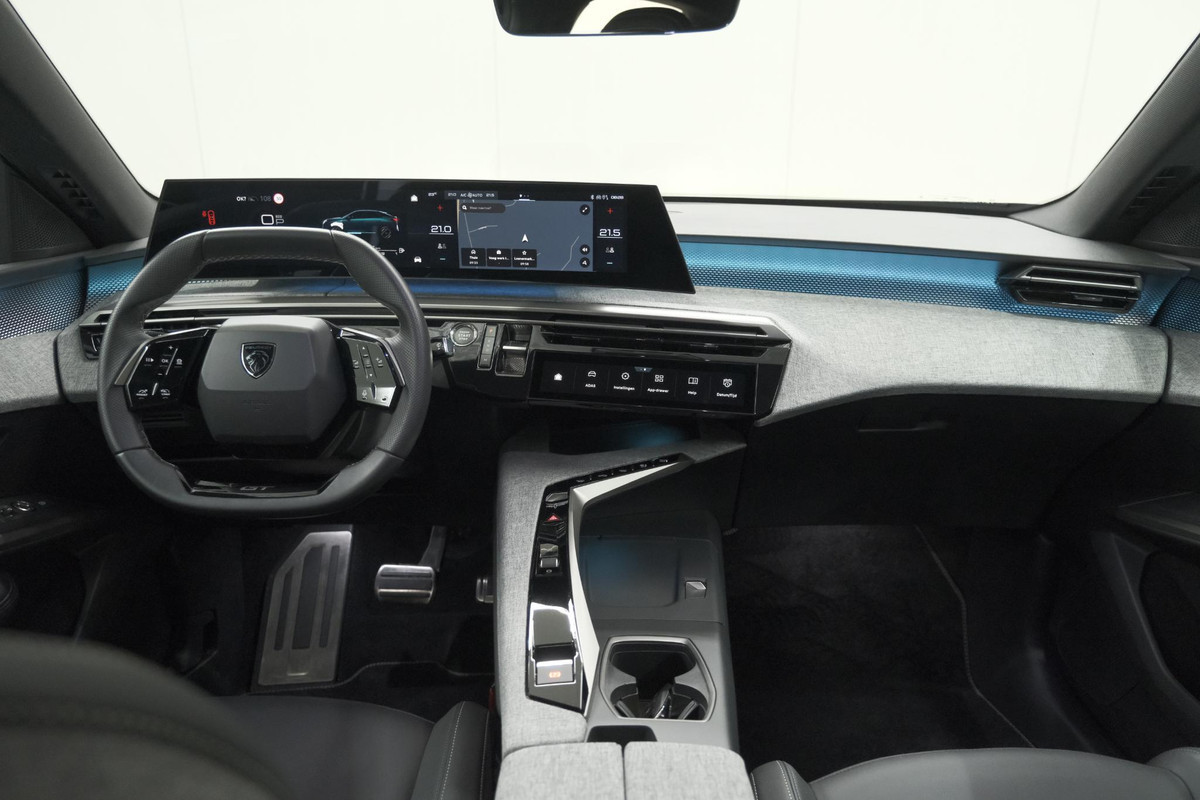 Peugeot 3008 Hybrid 145 e-DCS6 GT | Trekhaak Afneembaar | Allseason Banden | Camera | Adaptieve Cruise Control