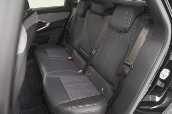 Peugeot 3008 Hybrid 145 e-DCS6 GT | Trekhaak Afneembaar | Allseason Banden | Camera | Adaptieve Cruise Control