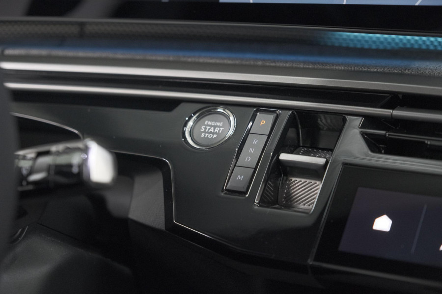 Peugeot 3008 Hybrid 145 e-DCS6 GT | Trekhaak Afneembaar | Allseason Banden | Camera | Adaptieve Cruise Control