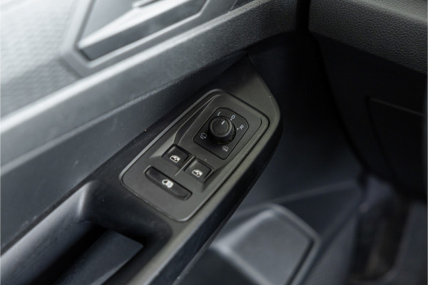 Volkswagen Caddy Cargo 2.0 TDI DSG | LED | CarPlay | Navigatie | Stoelverwarming | PDC | DAB | Automaat | Nieuwe APK