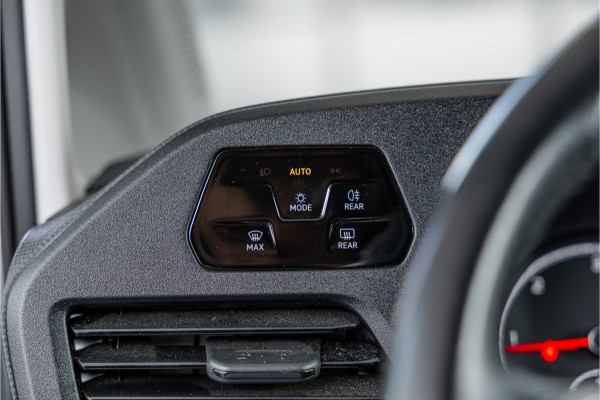 Volkswagen Caddy Cargo 2.0 TDI DSG | LED | CarPlay | Navigatie | Stoelverwarming | PDC | DAB | Automaat | Nieuwe APK