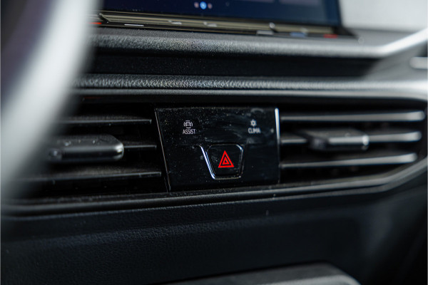 Volkswagen Caddy Cargo 2.0 TDI DSG | LED | CarPlay | Navigatie | Stoelverwarming | PDC | DAB | Automaat | Nieuwe APK
