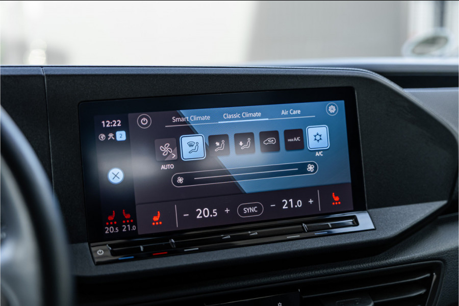 Volkswagen Caddy Cargo 2.0 TDI DSG | LED | CarPlay | Navigatie | Stoelverwarming | PDC | DAB | Automaat | Nieuwe APK