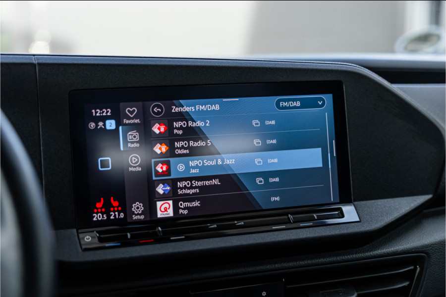 Volkswagen Caddy Cargo 2.0 TDI DSG | LED | CarPlay | Navigatie | Stoelverwarming | PDC | DAB | Automaat | Nieuwe APK