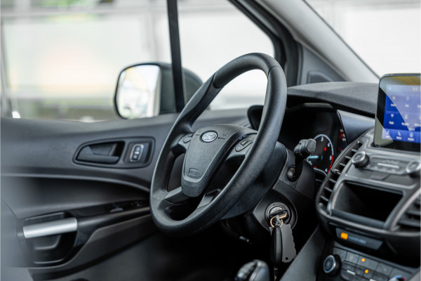 Ford Transit Connect 1.5 EcoBlue L2 | CarPlay | Camera | Cruise control | Navigatie | Stoelverwarming | Lane assist | DAB | Euro 6 | Nieuwe APK | Dealer onderhouden