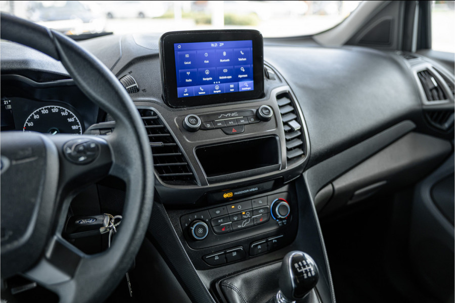 Ford Transit Connect 1.5 EcoBlue L2 | CarPlay | Camera | Cruise control | Navigatie | Stoelverwarming | Lane assist | DAB | Euro 6 | Nieuwe APK | Dealer onderhouden