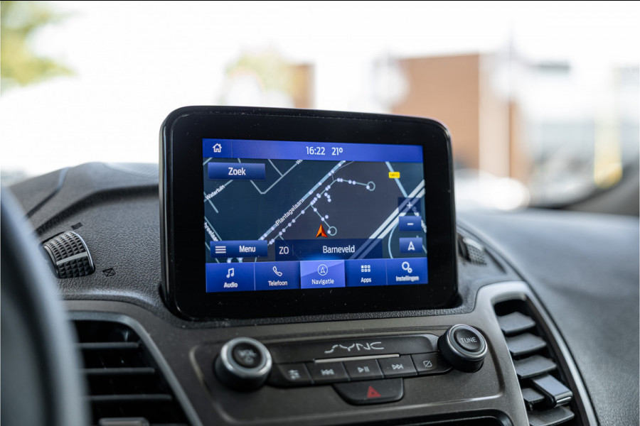 Ford Transit Connect 1.5 EcoBlue L2 | CarPlay | Camera | Cruise control | Navigatie | Stoelverwarming | Lane assist | DAB | Euro 6 | Nieuwe APK | Dealer onderhouden