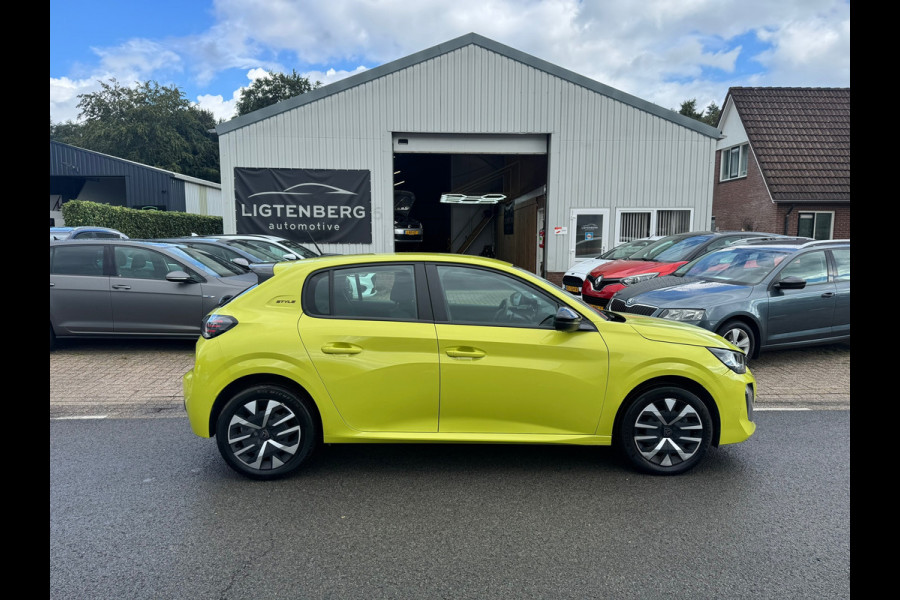 Peugeot 208 1.2 Hybrid 110 e-DCS6 Style