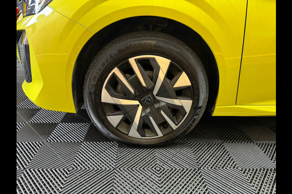 Peugeot 208 1.2 Hybrid 110 e-DCS6 Style