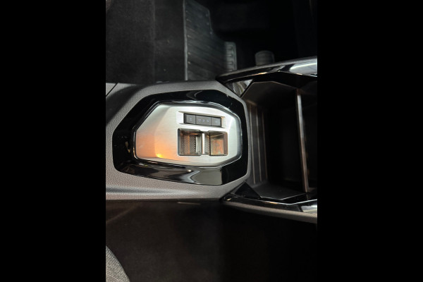 Peugeot 208 1.2 Hybrid 110 e-DCS6 Style