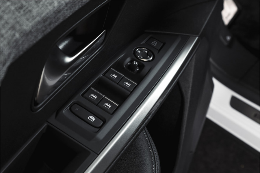 Peugeot 5008 1.2 Hybrid 145 GT 7-pers | Afn. Trekhaak | Dig. Cockpit | Adapt. Cruise | Stoel-+Stuurverw. | PDC | 360 Camera | NAV + App. Connect | ECC | Elek. Klep | LM 19" | 7548