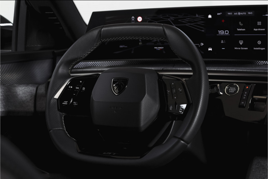 Peugeot 5008 1.2 Hybrid 145 GT 7-pers | Dig. Cockpit | Adapt. Cruise | Stoel-+Stuurverw. | PDC | 360 Camera | NAV + App. Connect | ECC | Elek. Klep | LM 19" | 7733