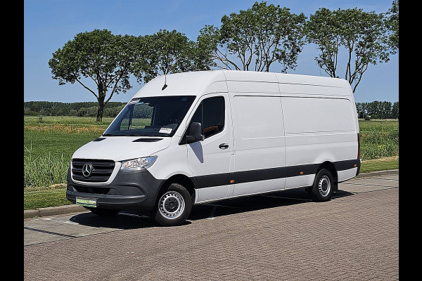 Mercedes-Benz Sprinter 317 1.9 CDI L3H2 RWD Cruise control, Airco, Pdc, Navi, Camera, Mbux7, Euro6, Automaat, 170Pk, Trekhaak