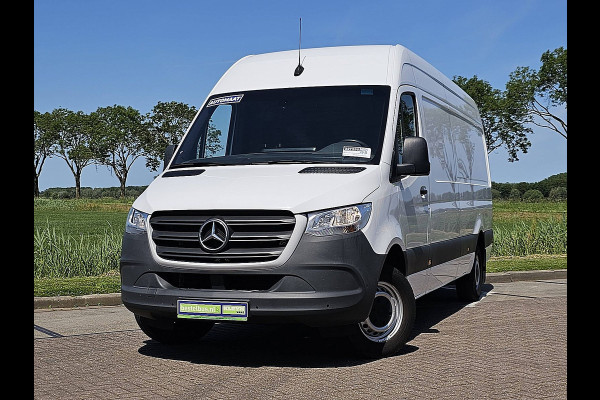 Mercedes-Benz Sprinter 317 1.9 CDI L3H2 RWD Cruise control, Airco, Pdc, Navi, Camera, Mbux7, Euro6, Automaat, 170Pk, Trekhaak