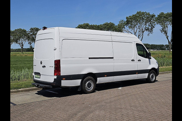Mercedes-Benz Sprinter 317 1.9 CDI L3H2 RWD Cruise control, Airco, Pdc, Navi, Camera, Mbux7, Euro6, Automaat, 170Pk, Trekhaak