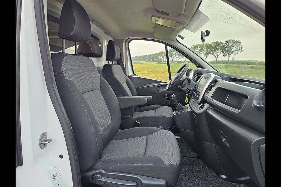 Renault Trafic 2.0 dCi 120 T29 L2H1 Comfort Cruise control, Airco, Pdc, Navi, 2x zijdeur, Imperiaal, Trekhaak