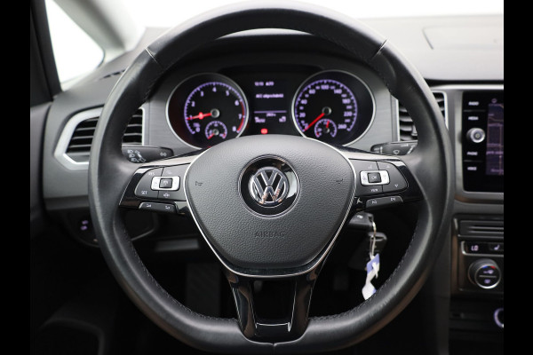 Volkswagen Golf Sportsvan 1.0 TSI | Trekhaak | Apple Carplay/ Android | Camera | Adap. Cr. | Prijs Rijklaar!!