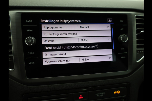 Volkswagen Golf Sportsvan 1.0 TSI | Trekhaak | Apple Carplay/ Android | Camera | Adap. Cr. | Prijs Rijklaar!!