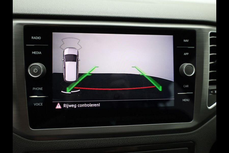 Volkswagen Golf Sportsvan 1.0 TSI | Trekhaak | Apple Carplay/ Android | Camera | Adap. Cr. | Prijs Rijklaar!!