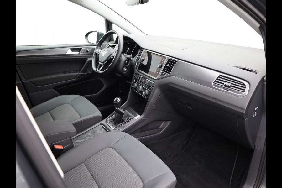 Volkswagen Golf Sportsvan 1.0 TSI | Trekhaak | Apple Carplay/ Android | Camera | Adap. Cr. | Prijs Rijklaar!!