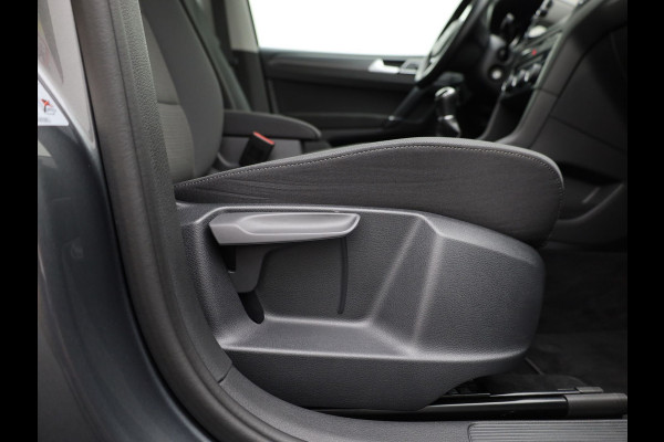 Volkswagen Golf Sportsvan 1.0 TSI | Trekhaak | Apple Carplay/ Android | Camera | Adap. Cr. | Prijs Rijklaar!!