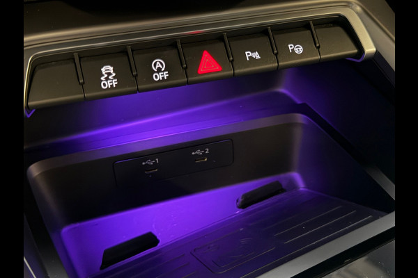 Audi A3 Limousine 30 TFSi 3X S-LINE|PANO|MATRIX LED|ACC|KEYLESS|NIGHTPAKKETCARPLAY|DEALER ONDERHOUDEN|SFEERVERLICHTING|NL AUTO|NAP