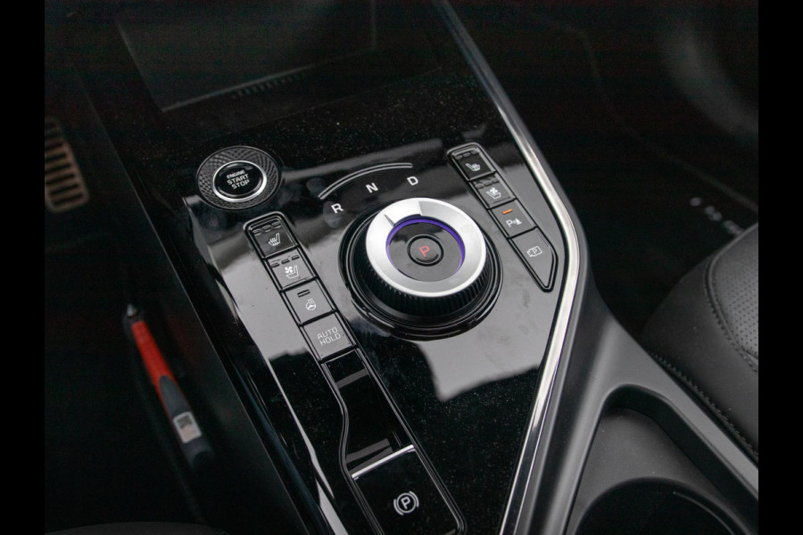 Kia Niro 1.6 GDi Hybrid ExecutiveLine | Navi | Clima | Adapt. Cruise | 18" | Leder | Schuif/Kanteldak | Premium Audio | Apple Carplay | Camera | HUD | Stoel&Stuur Verw.