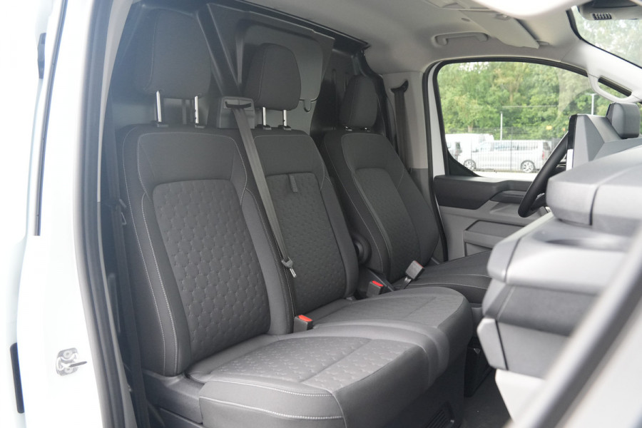 Ford E-Transit Custom 320 L1H1 Limited 71 kWh 218pk - Carplay - Camera - Stoel-stuurverwarming - Rijklaar