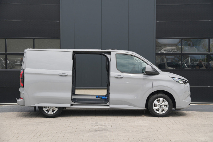 Ford E-Transit Custom 320 L1H1 Limited 71 kWh 218pk - 2x Schuifdeur - Trekhaak - ProPower - Camera - Carplay - Rijklaar