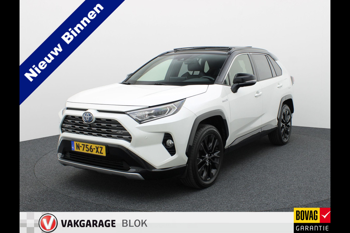 Toyota RAV4 2.5 Hybrid Bi-Tone | NL Auto | Panodak | Elek. Stoelen | 360 Camera | Apple Carplay/ Android | Bi-Tone | Prijs Rijklaar !!