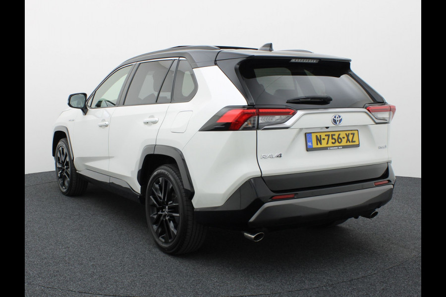 Toyota RAV4 2.5 Hybrid Bi-Tone | NL Auto | Panodak | Elek. Stoelen | 360 Camera | Apple Carplay/ Android | Bi-Tone | Prijs Rijklaar !!