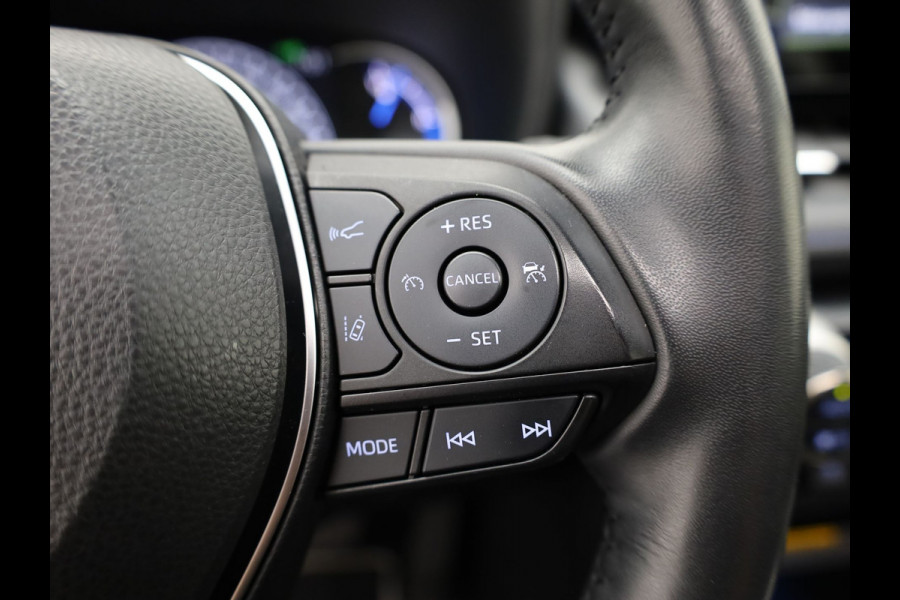 Toyota RAV4 2.5 Hybrid Bi-Tone | NL Auto | Panodak | Elek. Stoelen | 360 Camera | Apple Carplay/ Android | Bi-Tone | Prijs Rijklaar !!