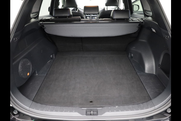 Toyota RAV4 2.5 Hybrid Bi-Tone | NL Auto | Panodak | Elek. Stoelen | 360 Camera | Apple Carplay/ Android | Bi-Tone | Prijs Rijklaar !!
