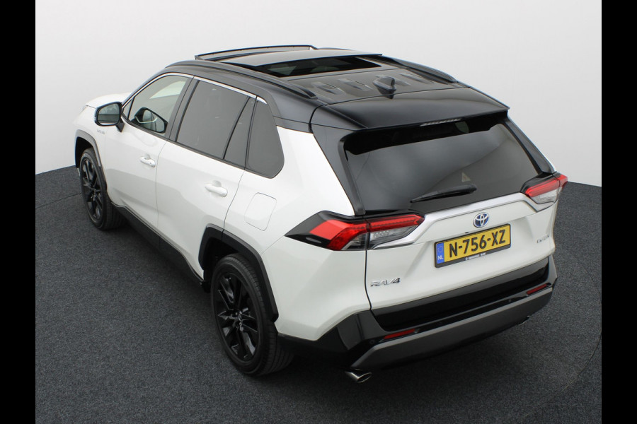 Toyota RAV4 2.5 Hybrid Bi-Tone | NL Auto | Panodak | Elek. Stoelen | 360 Camera | Apple Carplay/ Android | Bi-Tone | Prijs Rijklaar !!
