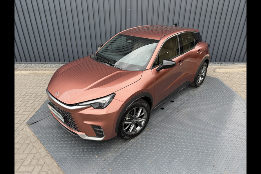 Lexus LBX 1.5 Elegant 2WD | Super combinatie: Sonic Copper/Dark Forest Leer | 10 jr GARANTIE | Rijklaar!!