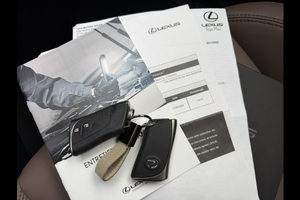 Lexus LBX 1.5 Elegant 2WD | Super combinatie: Sonic Copper/Dark Forest Leer | 10 jr GARANTIE | Rijklaar!!