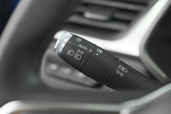 Renault Captur TCe 100 Intens | Camera | Navigatie | Parkeersensoren | Apple Carplay