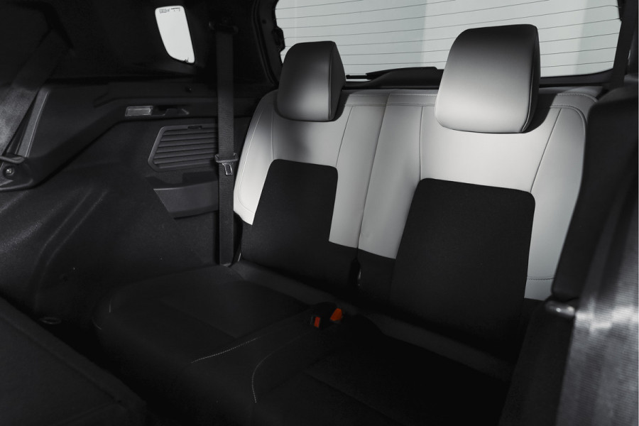 Citroën C3 Aircross 1.2 Hybrid 145pk Max 7-pers | Dig. Cockpit | Cruise | PDC | Camera | NAV + App. Connect | ECC | LM 17" | 8646
