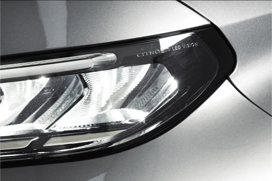 Citroën C3 Aircross 1.2 Hybrid 145pk Max 7-pers | Dig. Cockpit | Cruise | PDC | Camera | NAV + App. Connect | ECC | LM 17" | 8646