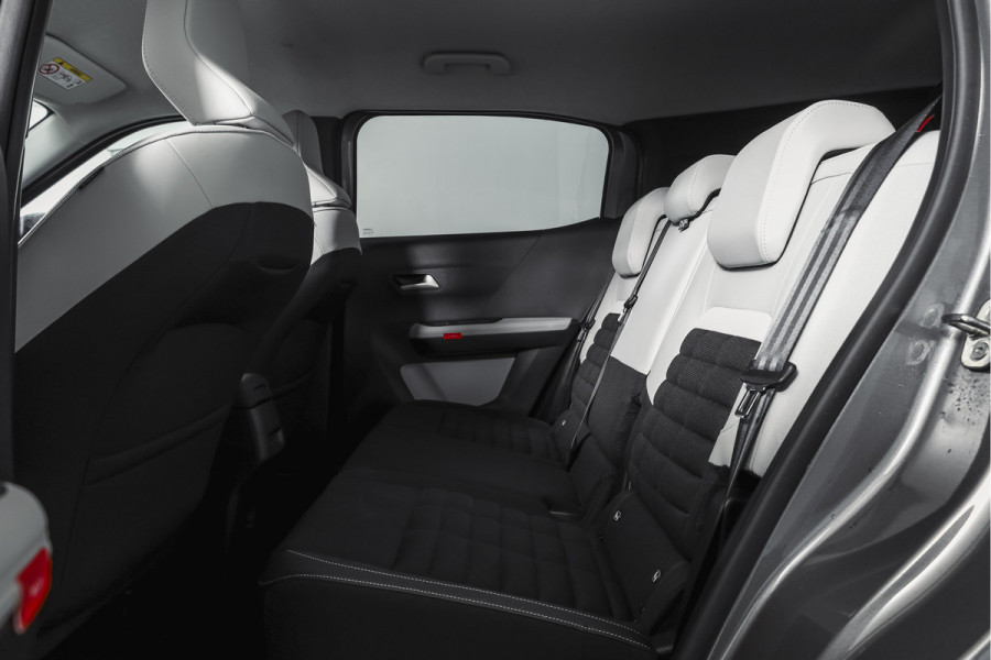 Citroën C3 Aircross 1.2 Hybrid 145pk Max 7-pers | Dig. Cockpit | Cruise | PDC | Camera | NAV + App. Connect | ECC | LM 17" | 8646