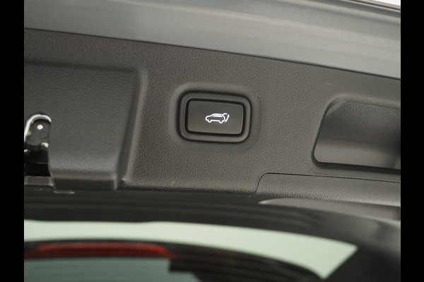 Hyundai Santa Fe 1.6 T-GDI PHEV Premium Sky 7p. | NL Auto | Panoramadak | Trekhaak | Leder | 360 | HUD | Krell | Keyless | Memory