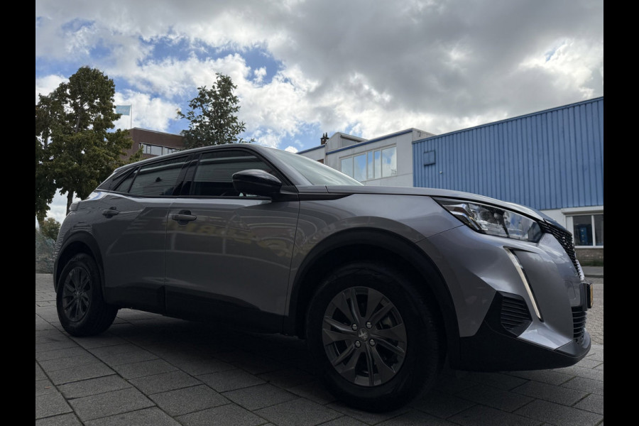 Peugeot 2008 1.2 PureTech Active Pack 23.000 KM - Apple CarPlay / Navigatie I Airco I LED I Sport velgen I Dealer onderhouden