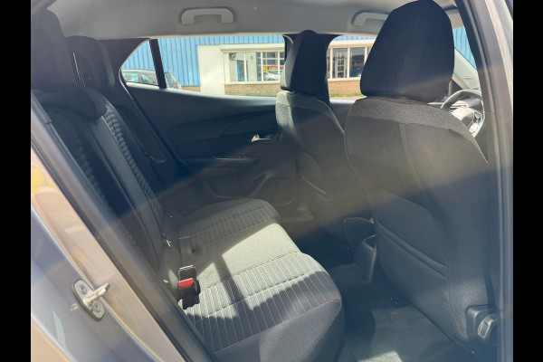 Peugeot 2008 1.2 PureTech Active Pack 23.000 KM - Apple CarPlay / Navigatie I Airco I LED I Sport velgen I Dealer onderhouden
