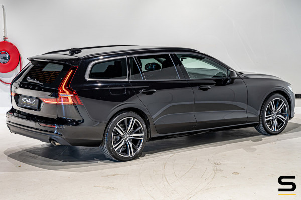 Volvo V60 2.0 B3 Momentum Advantage|NAP|Trekhaak|Cam|E-stoel