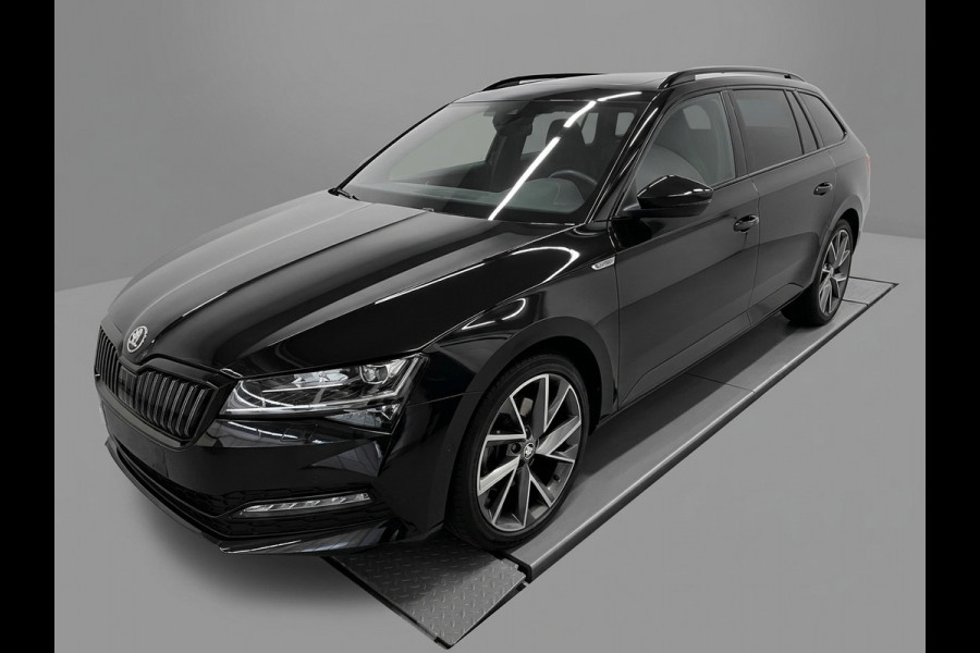 Škoda Superb Combi 1.4 TSI iV 218pk PHEV Sportline | Panoramadak | Trekhaak | 360 Camera