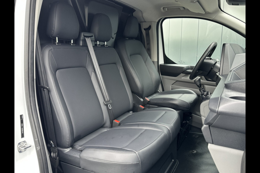 Ford Transit Custom 2.0 TDCI 136 PK TREND / L2H1 / 2.740 KG AHG / CAMERA / CRUISE / 3 ZITS / AIRCO / CARPLAY